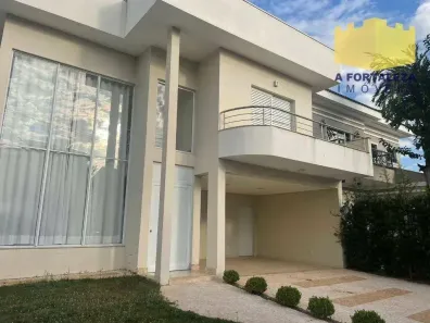 Casa de Condomínio com 3 Quartos para alugar, 240m² no Jardim Imperador, Americana