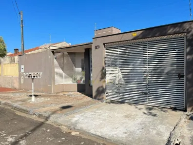 Casa com 3 Quartos à venda, 130m² no Residencial Vila Romana, Londrina