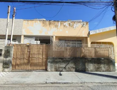 Imóvel Comercial com 4 Quartos à venda, 240m² no Treze de Julho, Aracaju