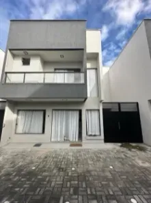 Casa de Condomínio com 4 Quartos à venda, 193m² no Buraquinho, Lauro de Freitas