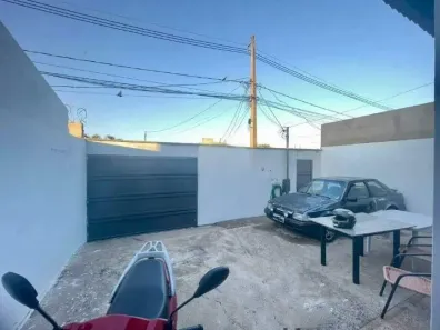 Casa com 3 Quartos à venda, 92m² no Jardim Europa, Uberlândia