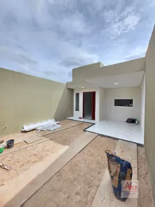 Casa com 3 Quartos à venda, 105m² no Frei Damião, Juazeiro do Norte