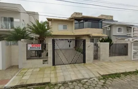 Casa com 4 Quartos à venda, 241m² no Carianos, Florianópolis