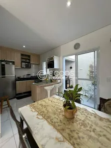 Casa de Condomínio com 2 Quartos à venda, 69m² no Jardim Simus, Sorocaba