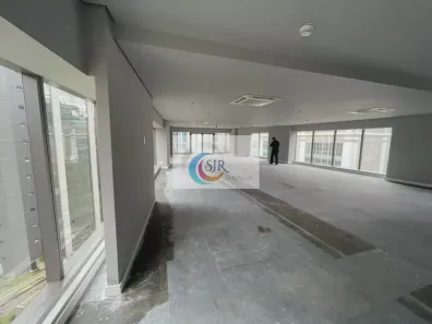 Sala Comercial para alugar, 300m² no Vila Olímpia, São Paulo