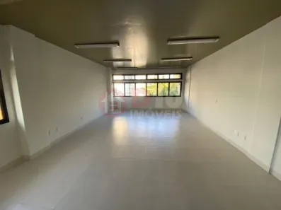 Sala Comercial à venda, 57m² no Pio Corrêa, Criciúma