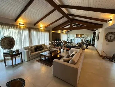 Casa com 6 Quartos para alugar, 540m² no Penedo, Itatiaia