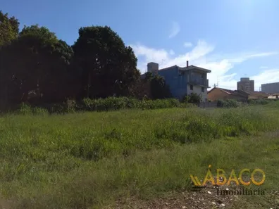 Lote/Terreno à venda, 273m² no Vila Max, São Carlos