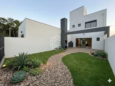 Sobrado com 2 Quartos à venda, 120m² no São João do Rio Vermelho, Florianópolis