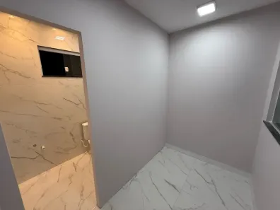 Sobrado com 3 Quartos à venda, 182m² no Cohama, São Luís