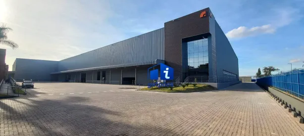 Galpão/Depósito/Armazém para alugar, 7050m² no Cinco, Contagem