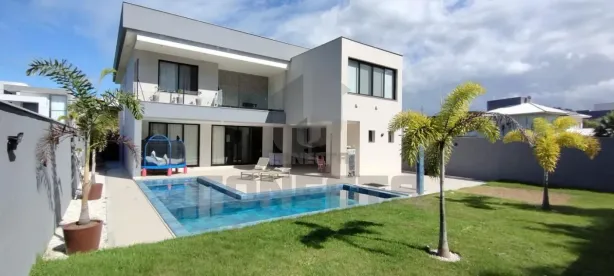 Casa com 4 Quartos à venda, 400m² no Interlagos, Vila Velha