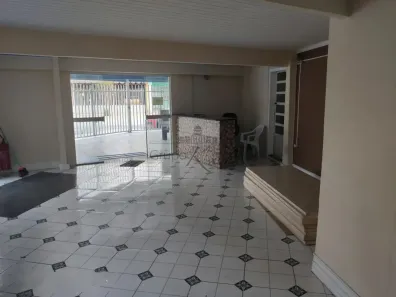 Prédio Comercial para alugar, 240m² no Vila Martinez, Jacareí