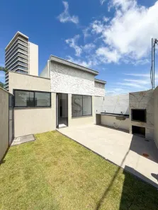 Casa com 3 Quartos à venda, 110m² no Lagoa, Macaé