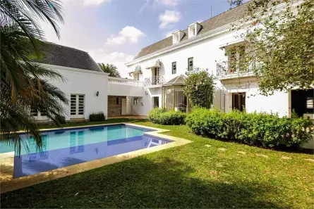 Sobrado com 5 Quartos à venda, 690m² no Chácara Monte Alegre, São Paulo