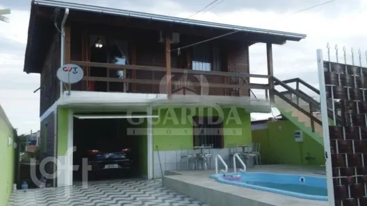 Casa com 2 Quartos à venda, 120m² no Vila Nova, Porto Alegre