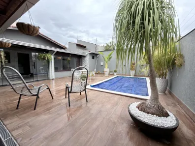 Sobrado com 4 Quartos para venda ou aluguel, 215m² no Alvorada, Anápolis