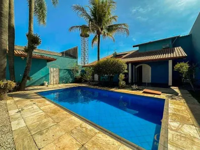 Imóvel Comercial com 4 Quartos à venda, 397m² no Jardim Shangri-la A, Londrina