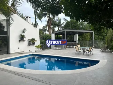 Casa com 3 Quartos à venda, 370m² no Jardim Leonor, São Paulo