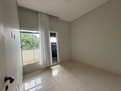 Sobrado com 4 Quartos à venda, 400m² no Taguatinga Norte, Brasília