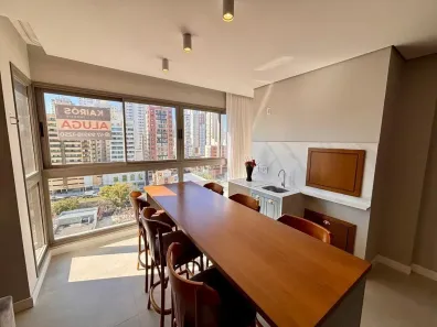 Apartamento com 4 Quartos para alugar, 135m² no Centro, Balneário Camboriú