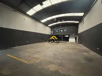Galpão/Depósito/Armazém para alugar, 200m² no Jaraguá, Piracicaba