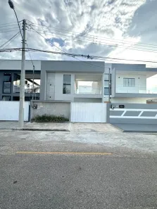 Casa com 3 Quartos à venda, 397m² no Parque Santo Antônio, Campos dos Goytacazes