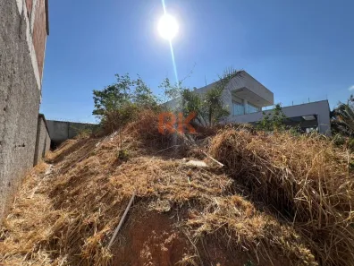 Lote/Terreno à venda, 360m² no Portal do Sol, Contagem