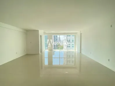 Ponto Comercial para alugar, 43m² no Centro, Itajaí