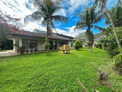 Casa de Condomínio com 2 Quartos à venda, 200m² no Jardim Acapulco, Guarujá