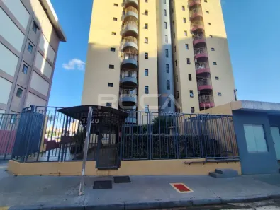 Apartamento com 2 Quartos para alugar, 74m² no Centro, São Carlos