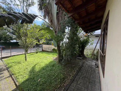 Lote/Terreno à venda, 205m² no Saguaçu, Joinville