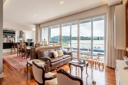 Casa de Condomínio com 3 Quartos à venda, 660m² no Vila Nova, Porto Alegre