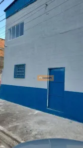 Kitnet com 1 Quarto para alugar, 26m² no Vila Figueira, Suzano