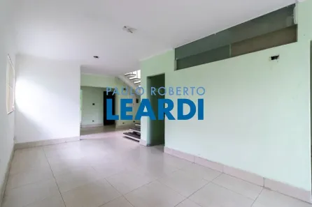 Casa com 1 Quarto à venda, 376m² no Indianópolis, São Paulo