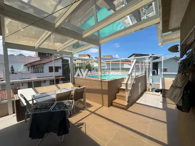 Casa com 5 Quartos à venda, 250m² no Barra da Tijuca, Rio de Janeiro