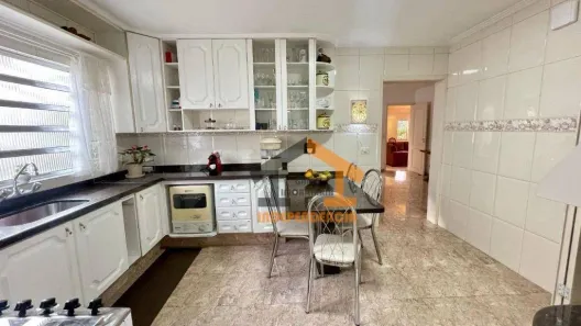 Casa de Condomínio com 3 Quartos à venda, 380m² no Jardim Santa Rosa, Itatiba