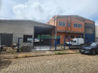 Galpão/Depósito/Armazém para alugar, 688m² no Esplanada, Caxias do Sul