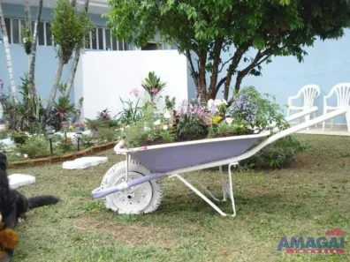 Casa com 4 Quartos à venda, 220m² no Jardim Siesta, Jacareí