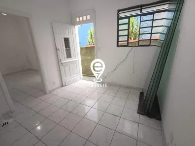Casa com 1 Quarto para alugar, 50m² no Vila Gumercindo, São Paulo