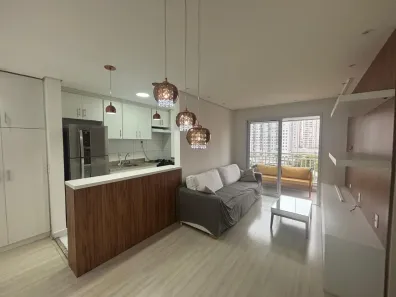 Apartamento com 2 Quartos para alugar, 64m² no Vila Isa, São Paulo
