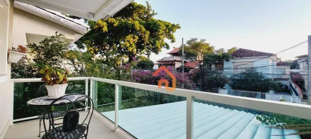 Casa com 3 Quartos à venda, 189m² no São Francisco, Niterói