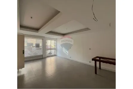 Ponto Comercial para alugar, 90m² no Centro, Santa Maria