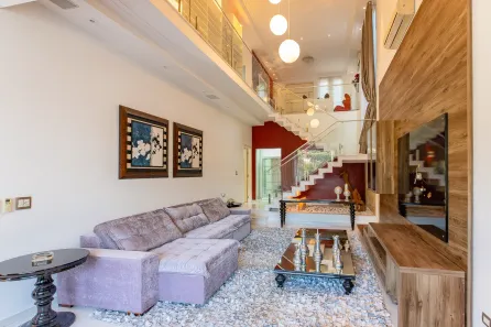 Sobrado com 4 Quartos à venda, 440m² no City América, São Paulo