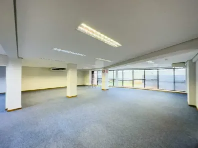 Sala Comercial para alugar, 200m² no Santa Efigênia, Belo Horizonte
