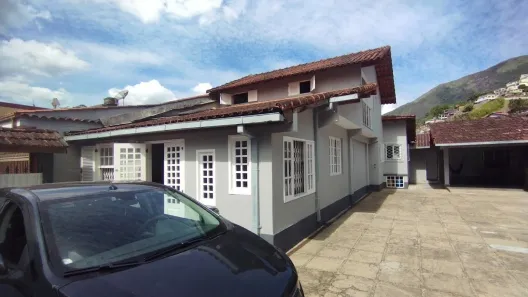 Casa com 4 Quartos à venda, 168m² no Alto, Teresópolis