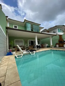 Casa com 3 Quartos para venda ou aluguel, 200m² no Vargem Pequena, Rio de Janeiro