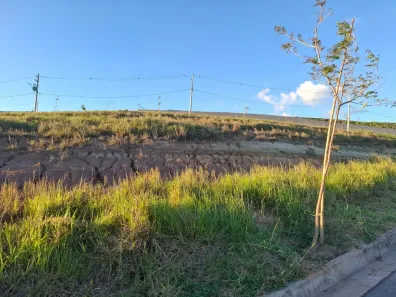 à venda, 250m² no Putim, São José dos Campos