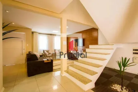 Sobrado com 3 Quartos à venda, 233m² no Vila Bastos, Santo André