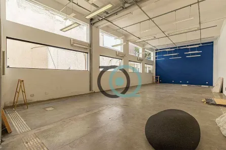 Prédio Comercial para alugar, 1100m² no Vila Olímpia, São Paulo